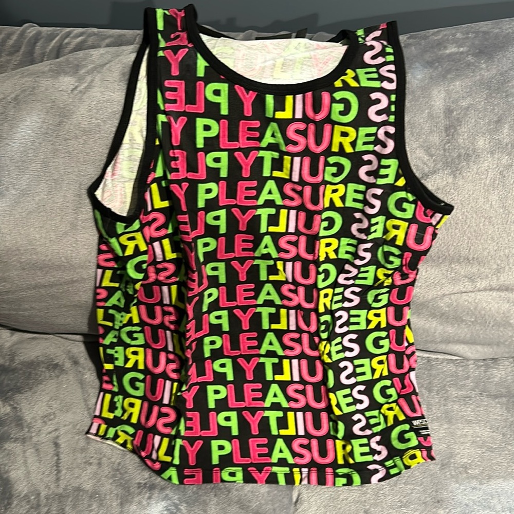 PLEASURES tank size large. good condition